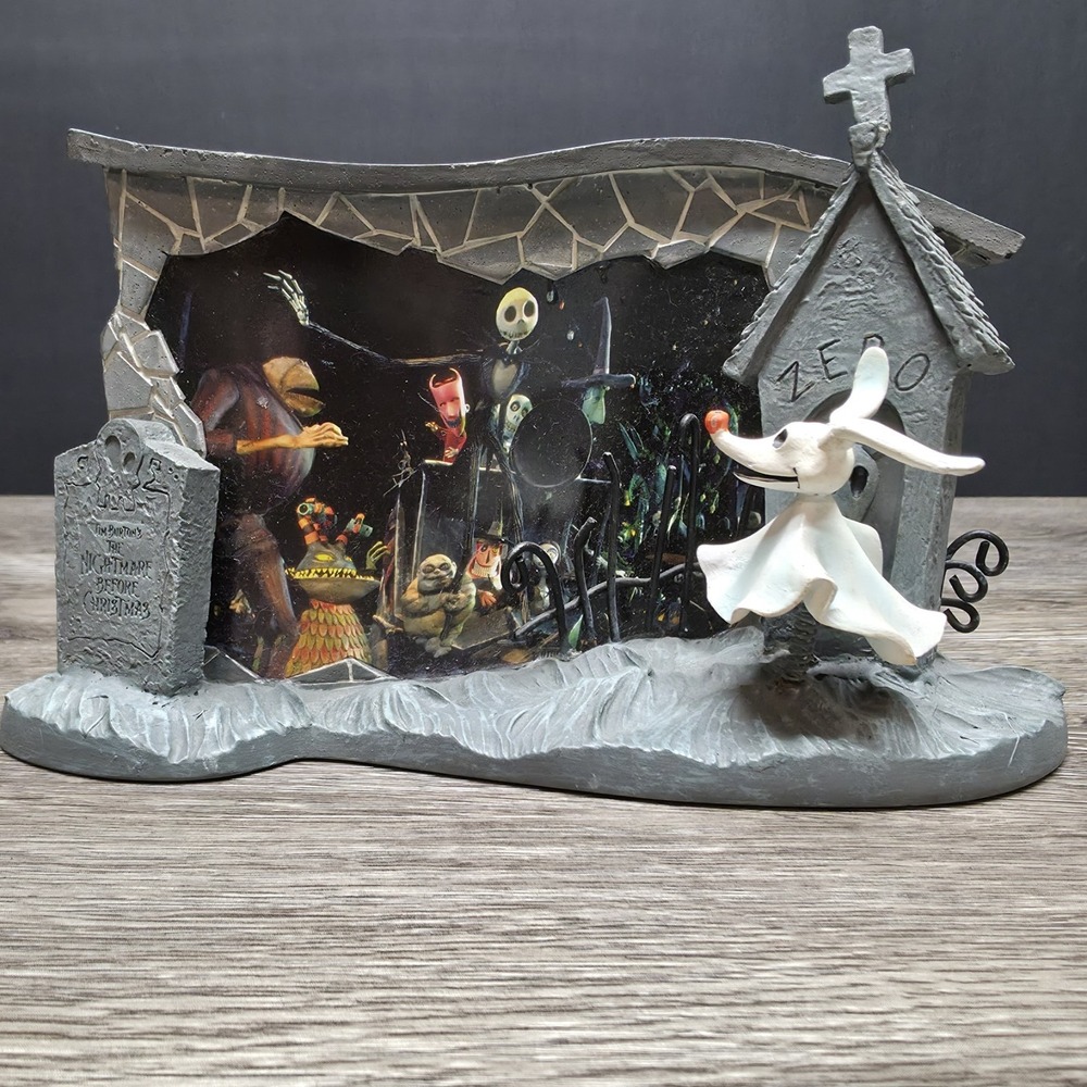 Rare Disney's NECA - Nightmare Before Christmas - Wall Diorama